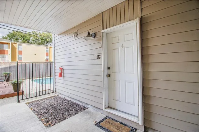 $150,000 | 2800 Steamship Circle, Unit 1C, New Orleans, LA 70123