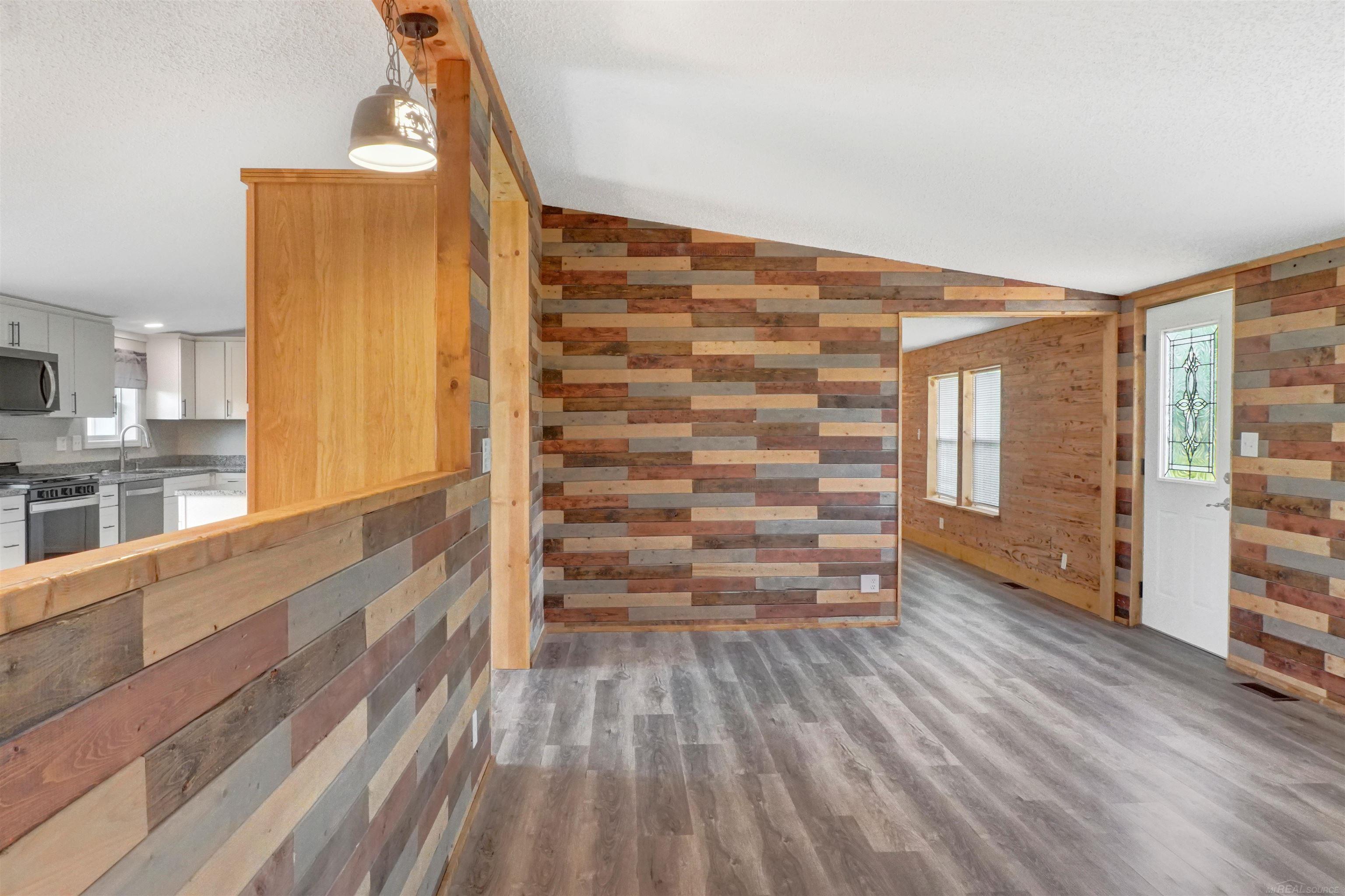 13352 Norman Road Yale, MI 48097 - Photo 5 of 50