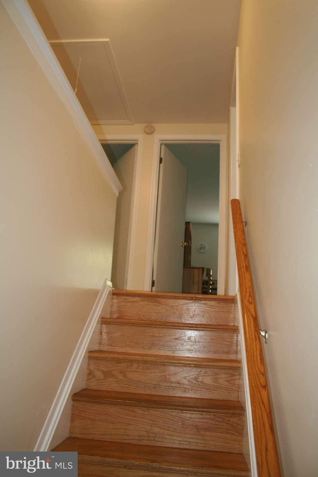 11106 Old Coach Road Potomac, MD 20854 - Photo 10 of 20 Interior (General)