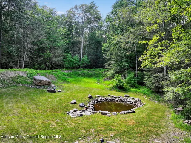 $1,199,000 | 178 Chestnut Hill Road, Woodstock, NY 12498