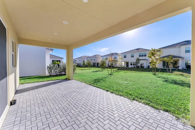 $575,000 | 5747 Shore Pine Place, Loxahatchee, FL 33470