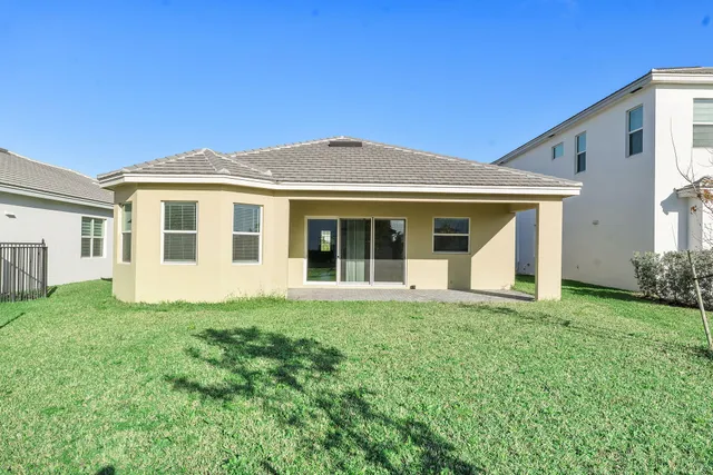 $575,000 | 5747 Shore Pine Place, Loxahatchee, FL 33470