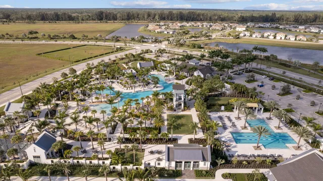 $575,000 | 5747 Shore Pine Place, Loxahatchee, FL 33470