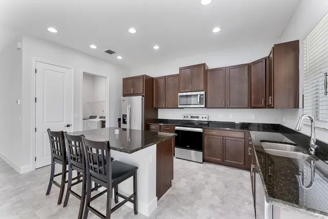 $575,000 | 5747 Shore Pine Place, Loxahatchee, FL 33470