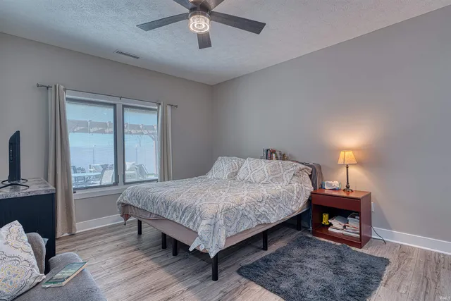 $645,000 | 18913 Highway 245, Dale, IN 47523