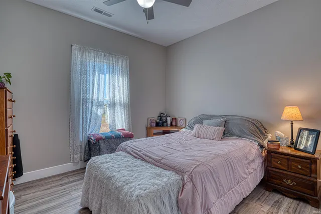 $645,000 | 18913 Highway 245, Dale, IN 47523