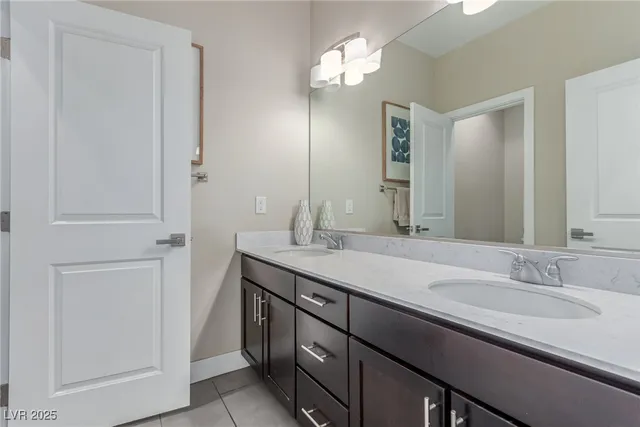 $3,200 | 3165 Via Como, Henderson, NV 89044