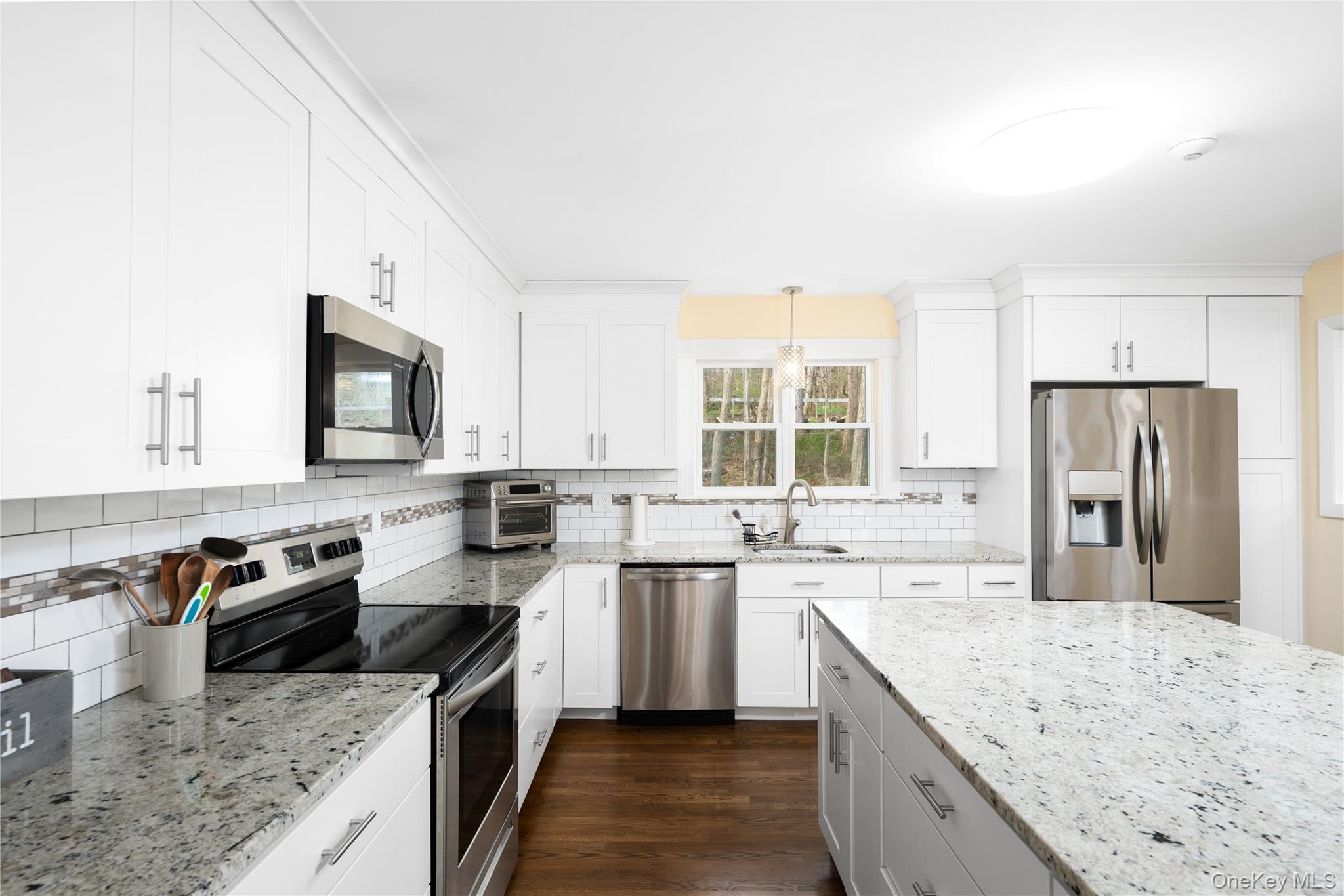 259 Crane Road Carmel, NY 10512 - Photo 4 of 30