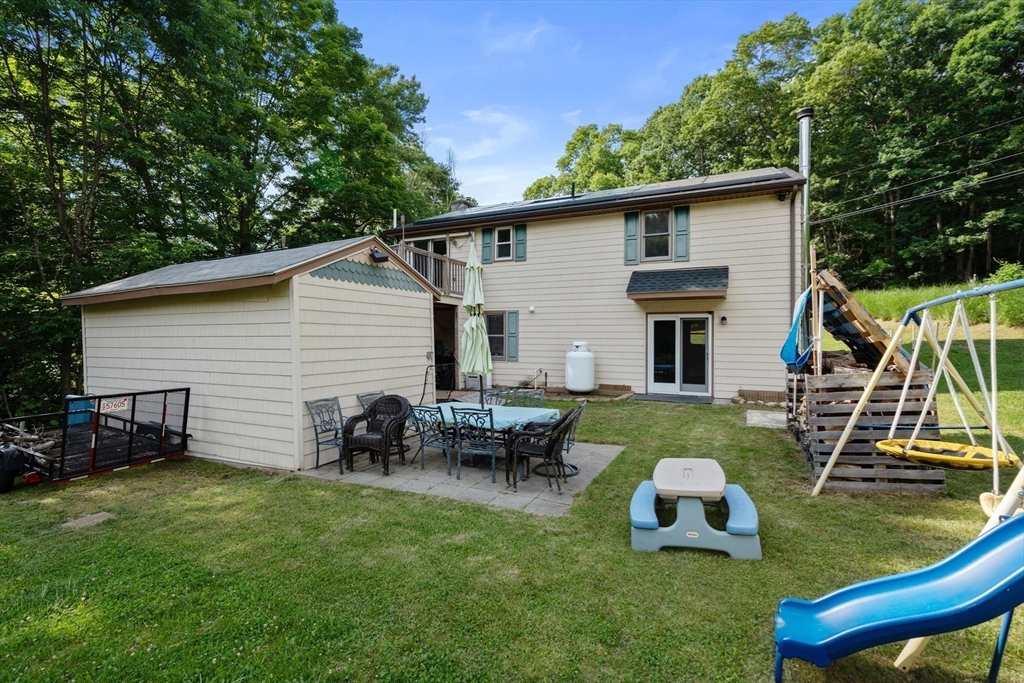 198 Lower Gore Road Webster, MA 01570 - Photo 25 of 37