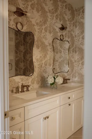 $1,599,000 | 105 Moose Grove Run, Indian Lake, NY 12842