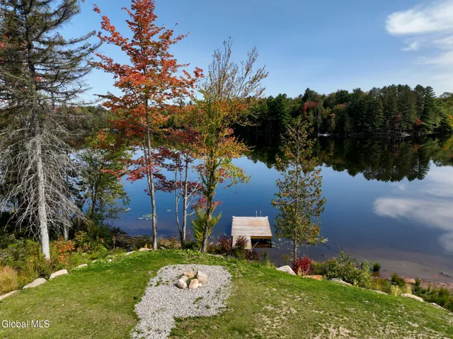 $1,599,000 | 105 Moose Grove Run, Indian Lake, NY 12842