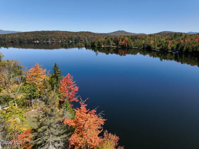 $1,599,000 | 105 Moose Grove Run, Indian Lake, NY 12842