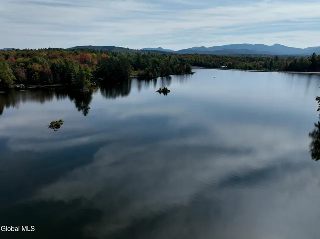 $1,599,000 | 105 Moose Grove Run, Indian Lake, NY 12842