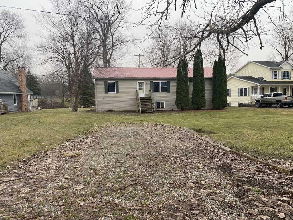727 Skipper Lane Coldwater, MI 49036 - Photo 2 of 31 727-Skipper-Lane-02