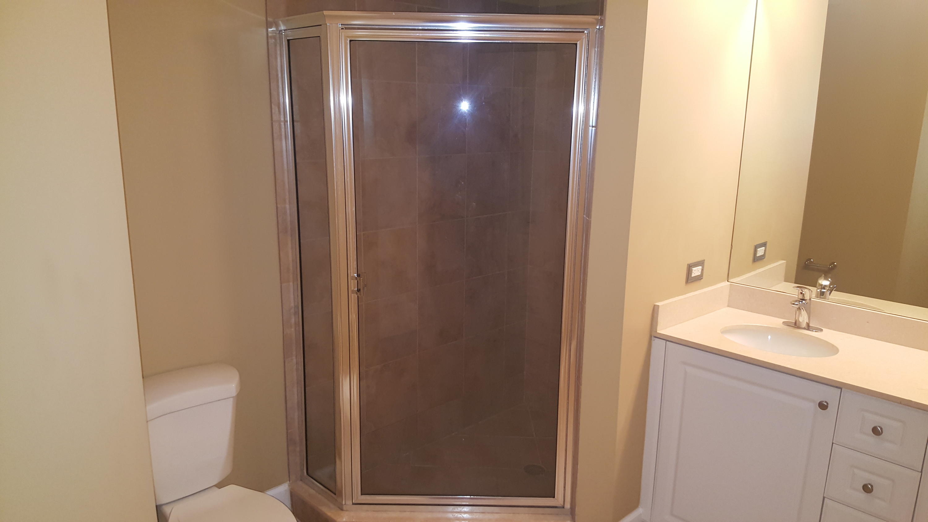 1690 Renaissance Commons Boulevard, Unit 1221 Boynton Beach, FL 33426 - Photo 19 of 22 viz mast bed bath 2