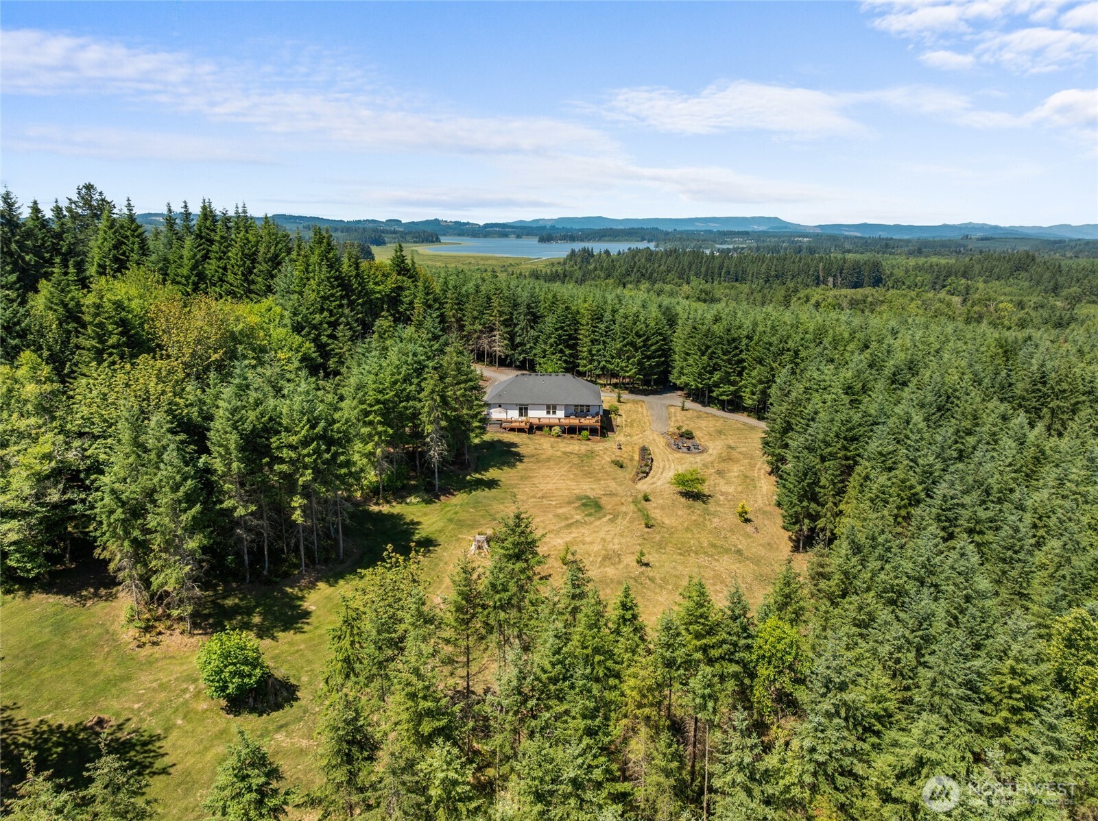 140 Grand Ridge Road Toutle, WA 98649 - Photo 4 of 40