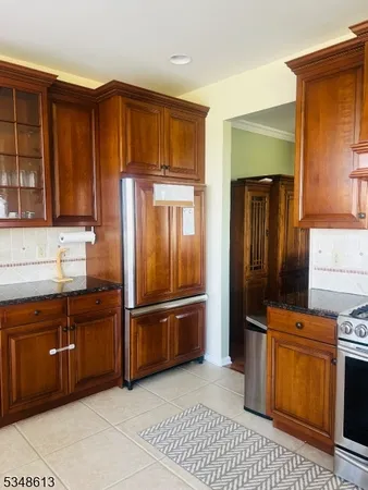 $5,900 | 34 Winding Way, Unit 34, Woodland Park, NJ 07424
