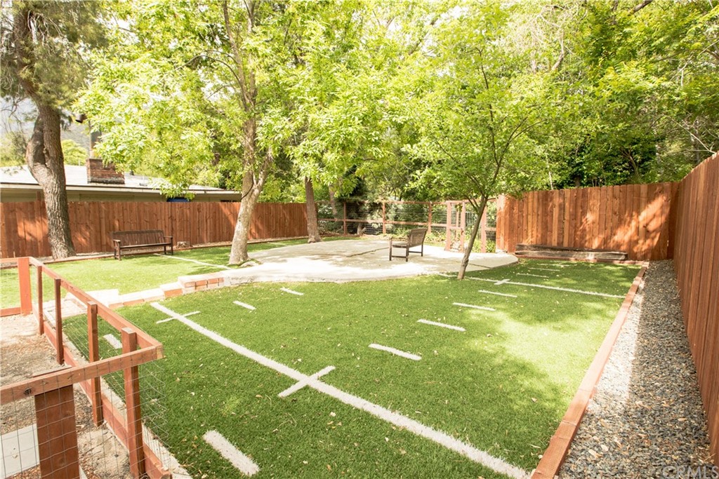 528 Stream Lane Lytle Creek, CA 92358 - Photo 7 of 57