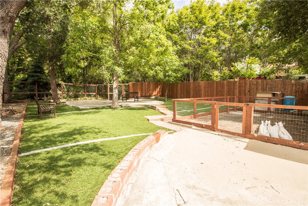 528 Stream Lane Lytle Creek, CA 92358 - Photo 8 of 57