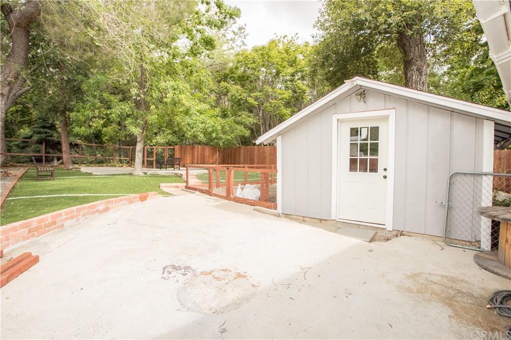 528 Stream Lane Lytle Creek, CA 92358 - Photo 9 of 57