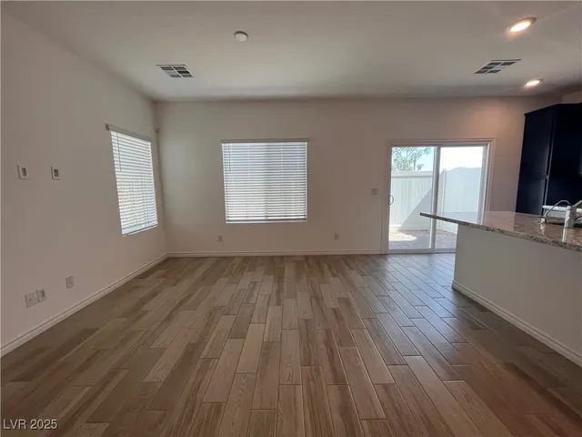 $2,050 | 3741 Canis Minor Lane, Unit 9101, Henderson, NV 89052