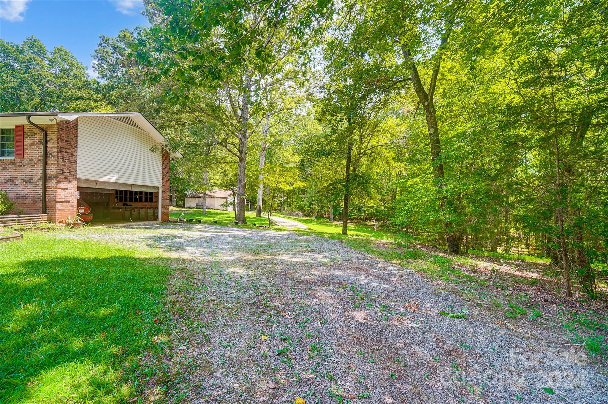 5217 Davis Road Waxhaw, NC 28173 - Photo 5 of 48 Gallery Image 5