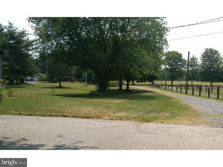 315 County House Road Sewell, NJ 08080 - Photo 10 of 23