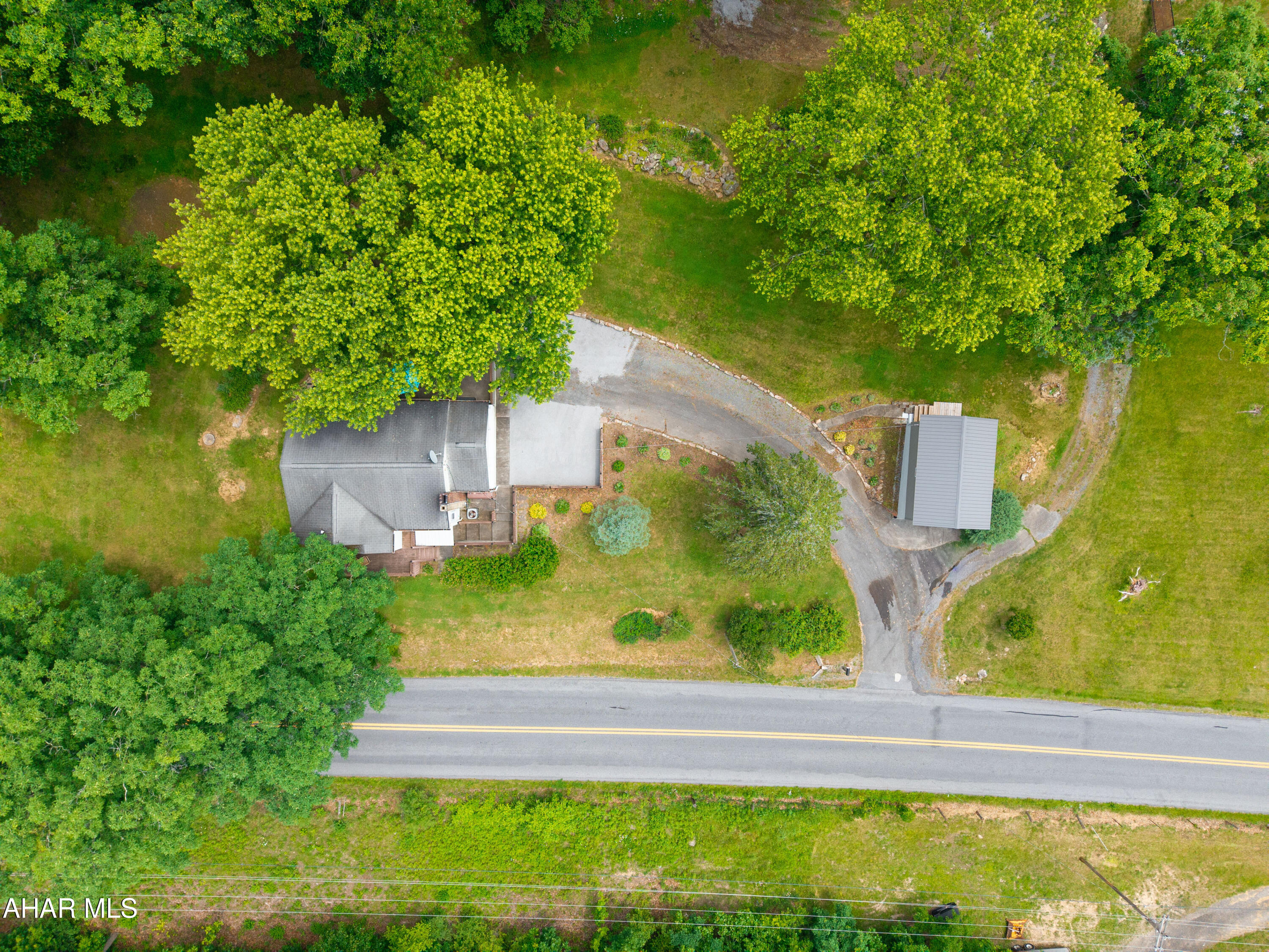 1048 Imlertown Road Bedford, PA 15522 - Photo 35 of 57