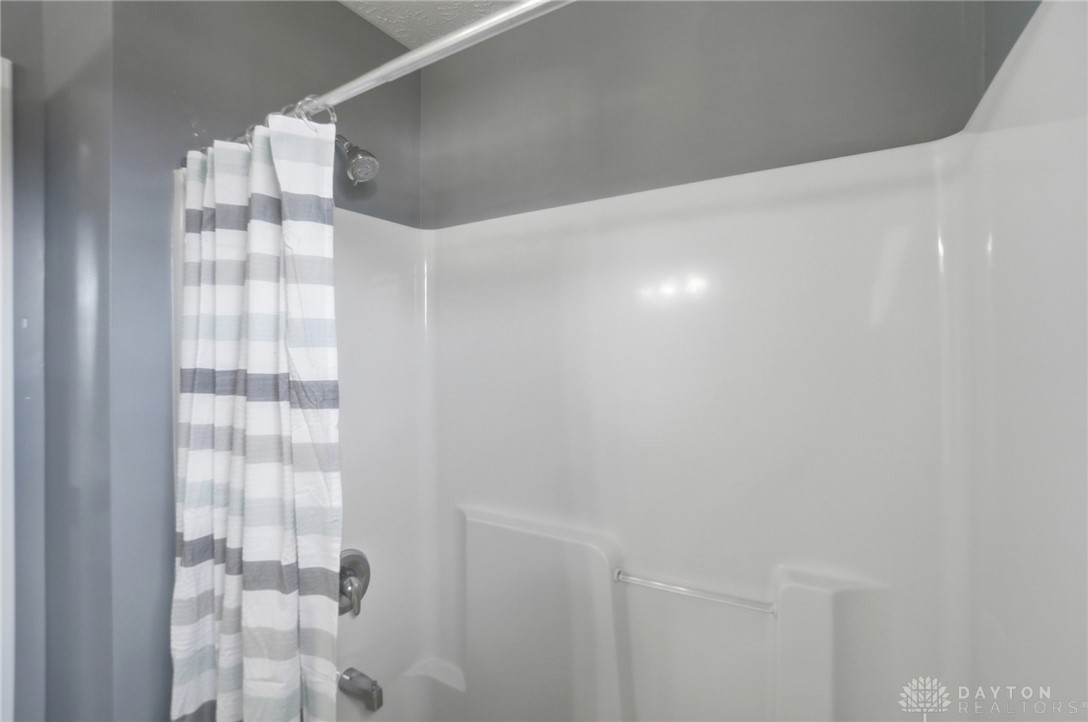 1922 Spring Ridge Drive Xenia, OH 45385 - Photo 43 of 67 HALL BATH