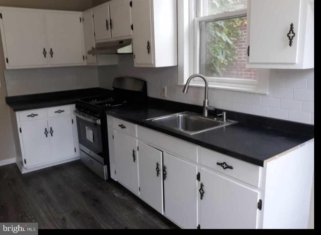 254 6th Avenue Roebling, NJ 08554 - Photo 2 of 3