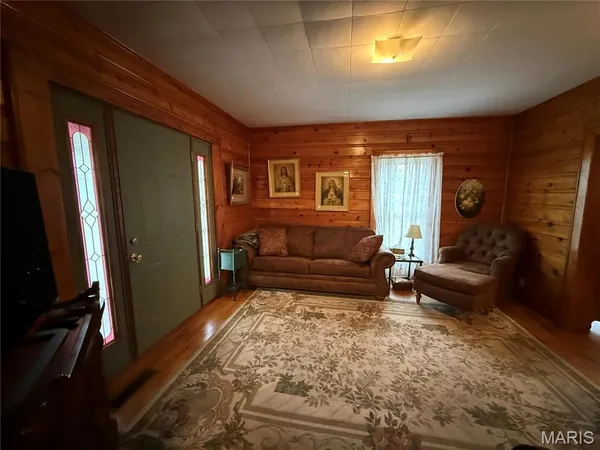 $174,900 | 113 Judy Street, Perry, MO 63462
