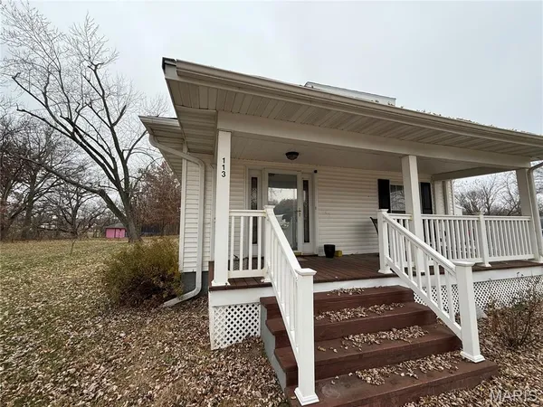 $179,900 | 113 Judy Street, Perry, MO 63462
