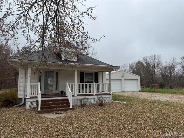 $179,900 | 113 Judy Street, Perry, MO 63462