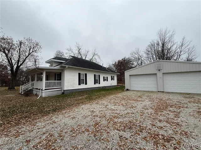 $179,900 | 113 Judy Street, Perry, MO 63462