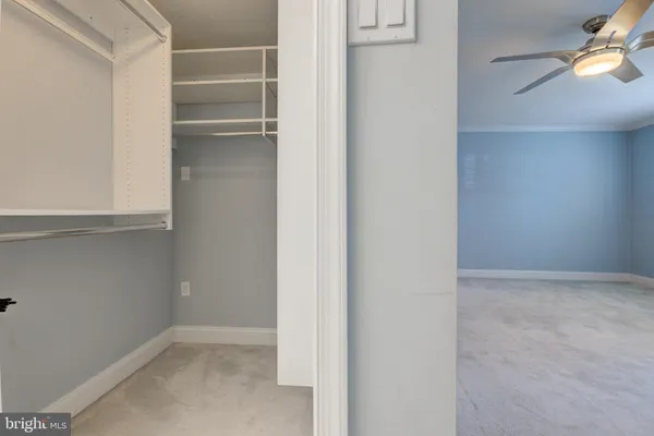 $430,000 | 5301 Westbard Circle, Unit 208, Bethesda, MD 20816