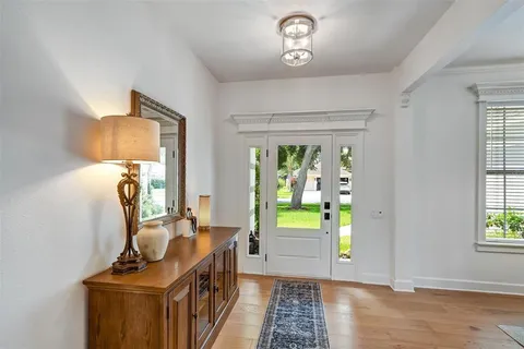 $700,000 | 6011 Williamsburg Way, Tampa, FL 33625