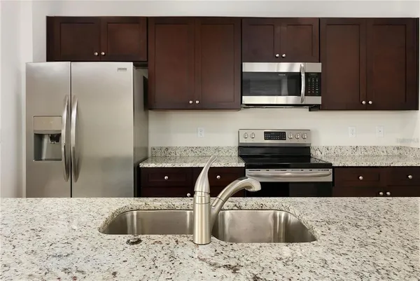 $2,700 | 16507 Outter Grv Alley, Winter Garden, FL 34787