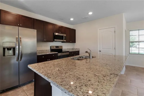 $2,700 | 16507 Outter Grv Alley, Winter Garden, FL 34787