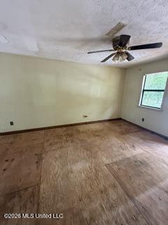 147 Howard Road Enid, MS 38927 - Photo 6 of 13 IMG_1729