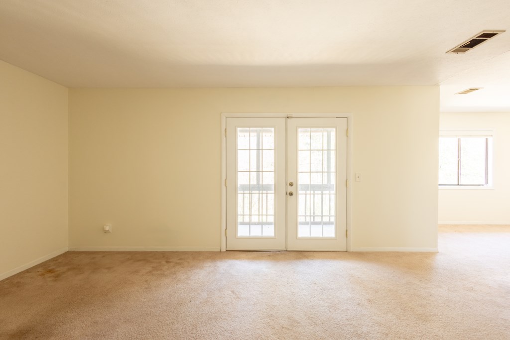 4312 Old Macon Road, Unit 5 Columbus, GA 31907 - Photo 4 of 11 Gallery Image 4