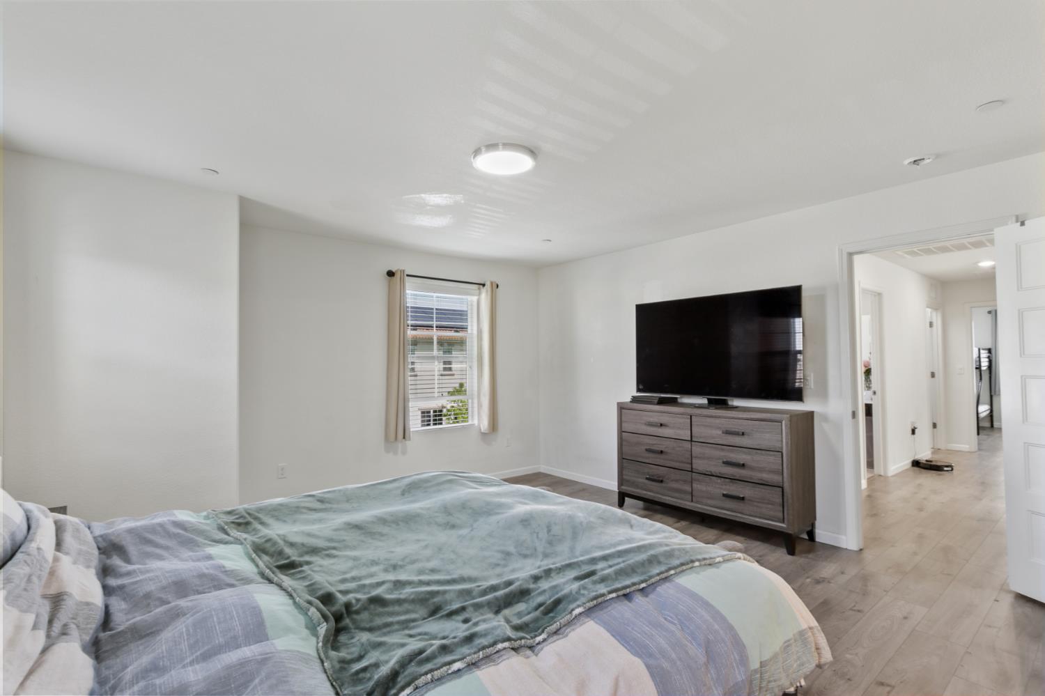 8196 Kramer Ranch Way Elk Grove, CA 95758 - Photo 24 of 47