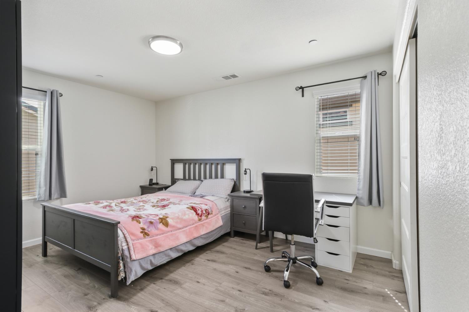 8196 Kramer Ranch Way Elk Grove, CA 95758 - Photo 27 of 47