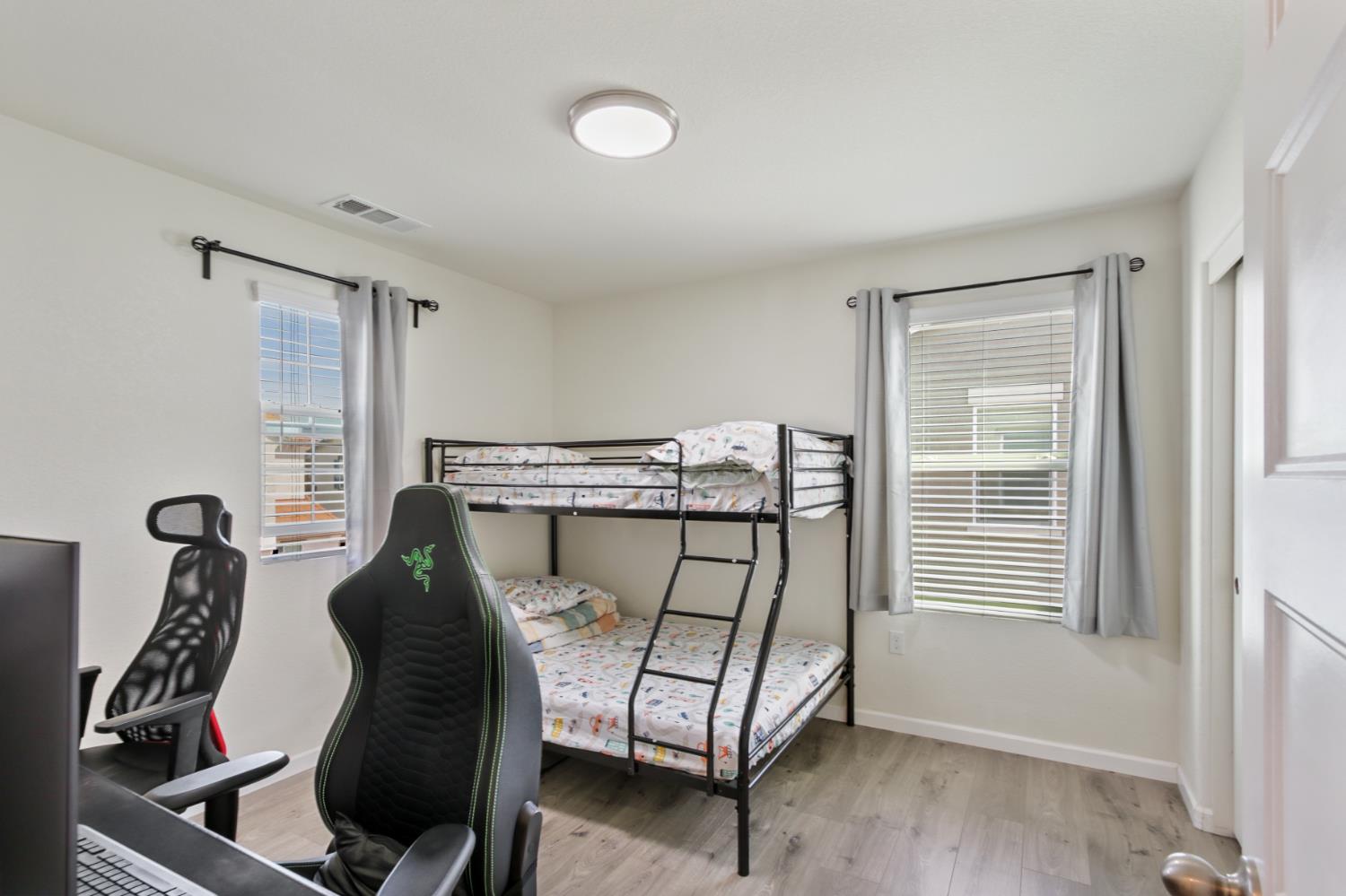 8196 Kramer Ranch Way Elk Grove, CA 95758 - Photo 31 of 47 a living room with furniture