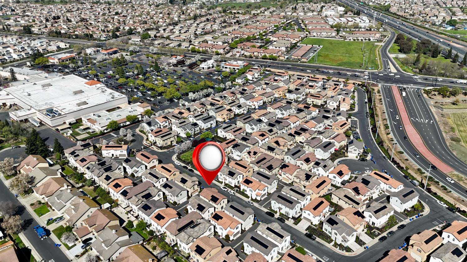 8196 Kramer Ranch Way Elk Grove, CA 95758 - Photo 47 of 47 an aerial view of a house