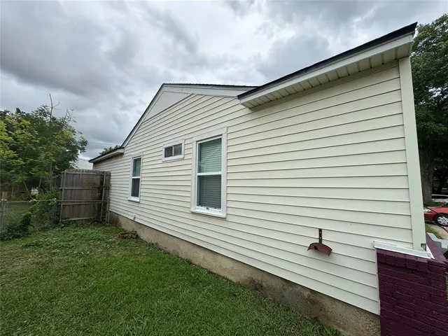 $2,195 | 2318 Fenwick Drive, Dallas, TX 75228