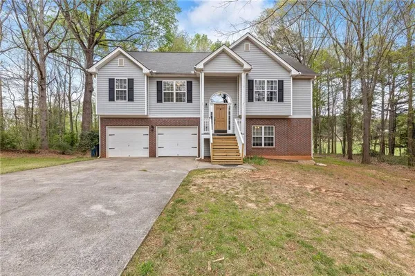 $320,000 | 1303 Post Oak Court, Winder, GA 30680