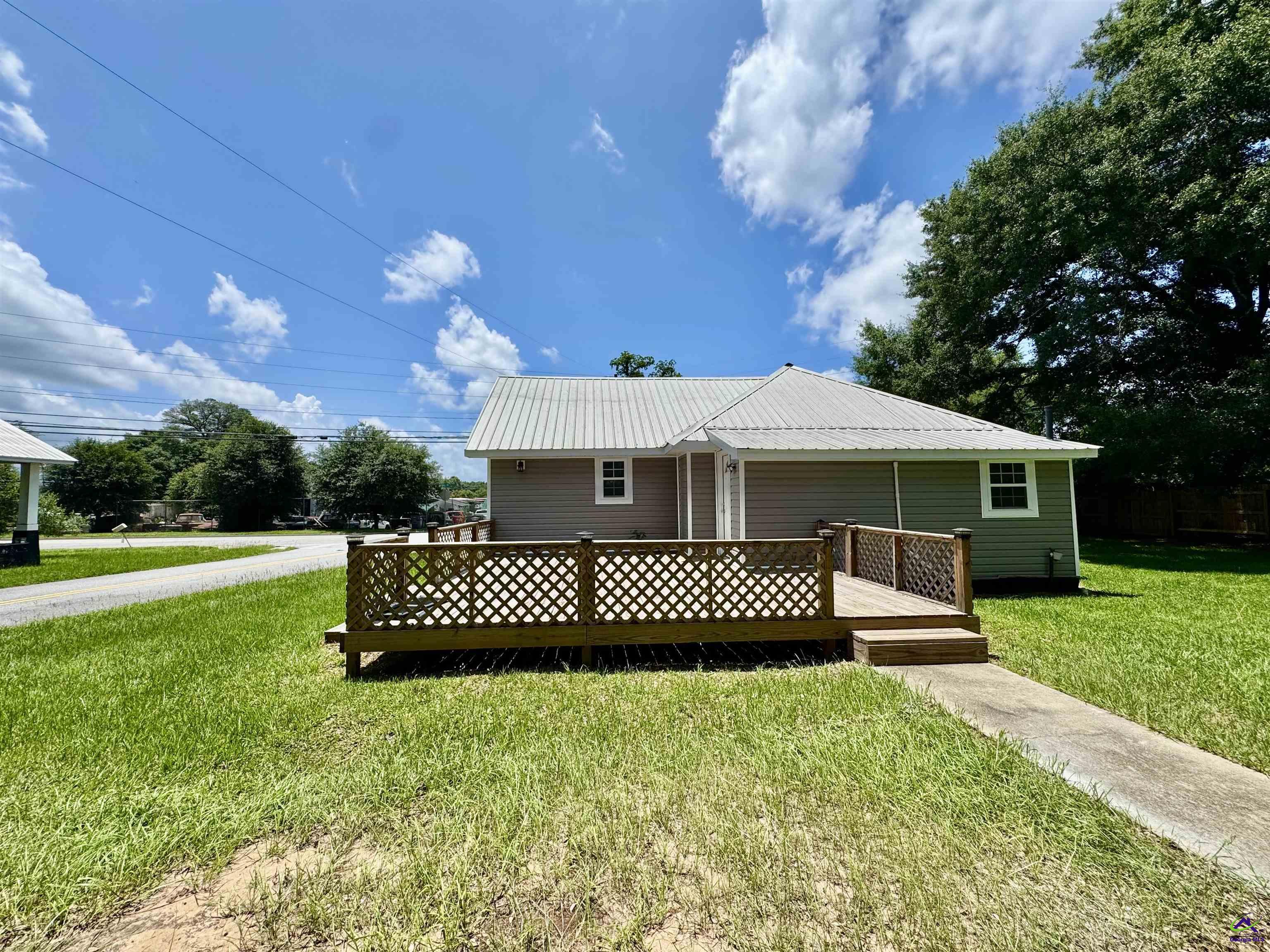 800 Ball Street Perry, GA 31069 - Photo 3 of 30