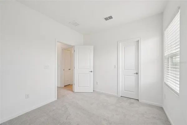 $399,900 | 806 Winterside Drive, Apollo Beach, FL 33572