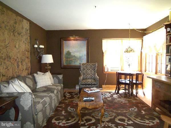 1470 Rock Gap Road Berkeley Springs, WV 25411 - Photo 14 of 26 Living Room
