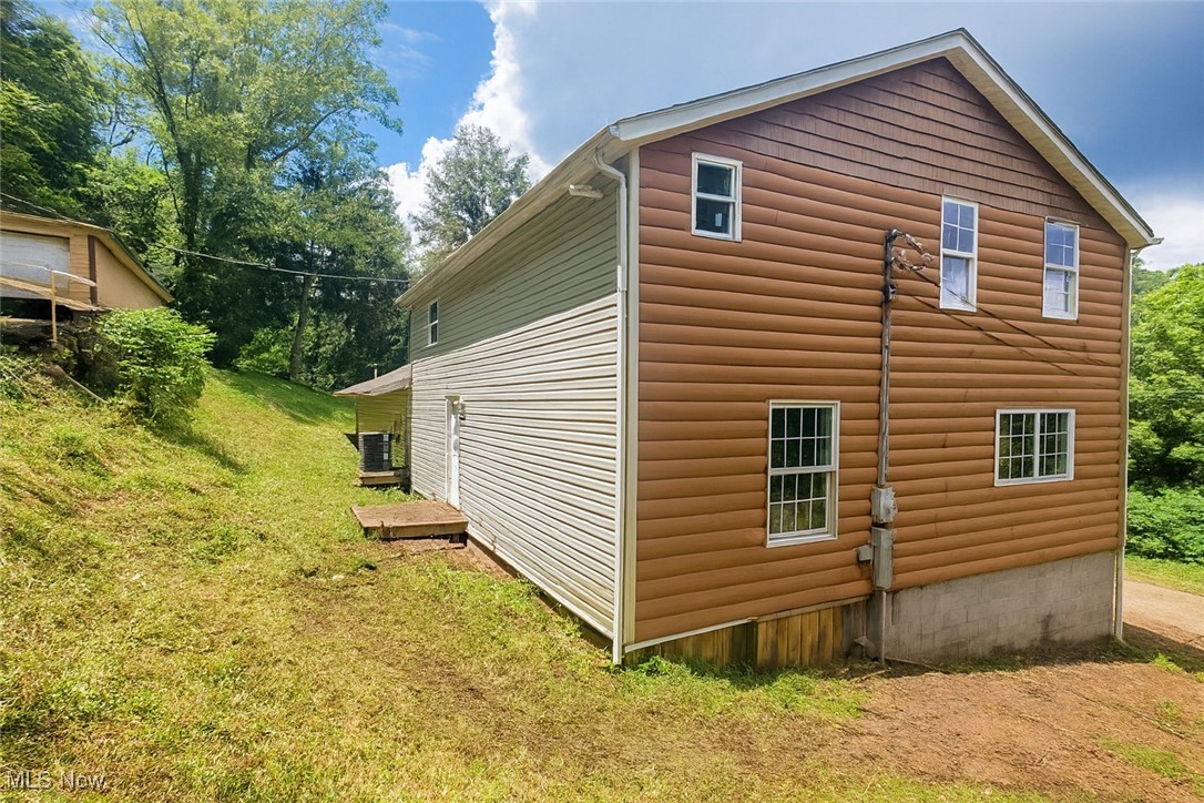 56612 McGee Road Shadyside, OH 43947 - Photo 34 of 38